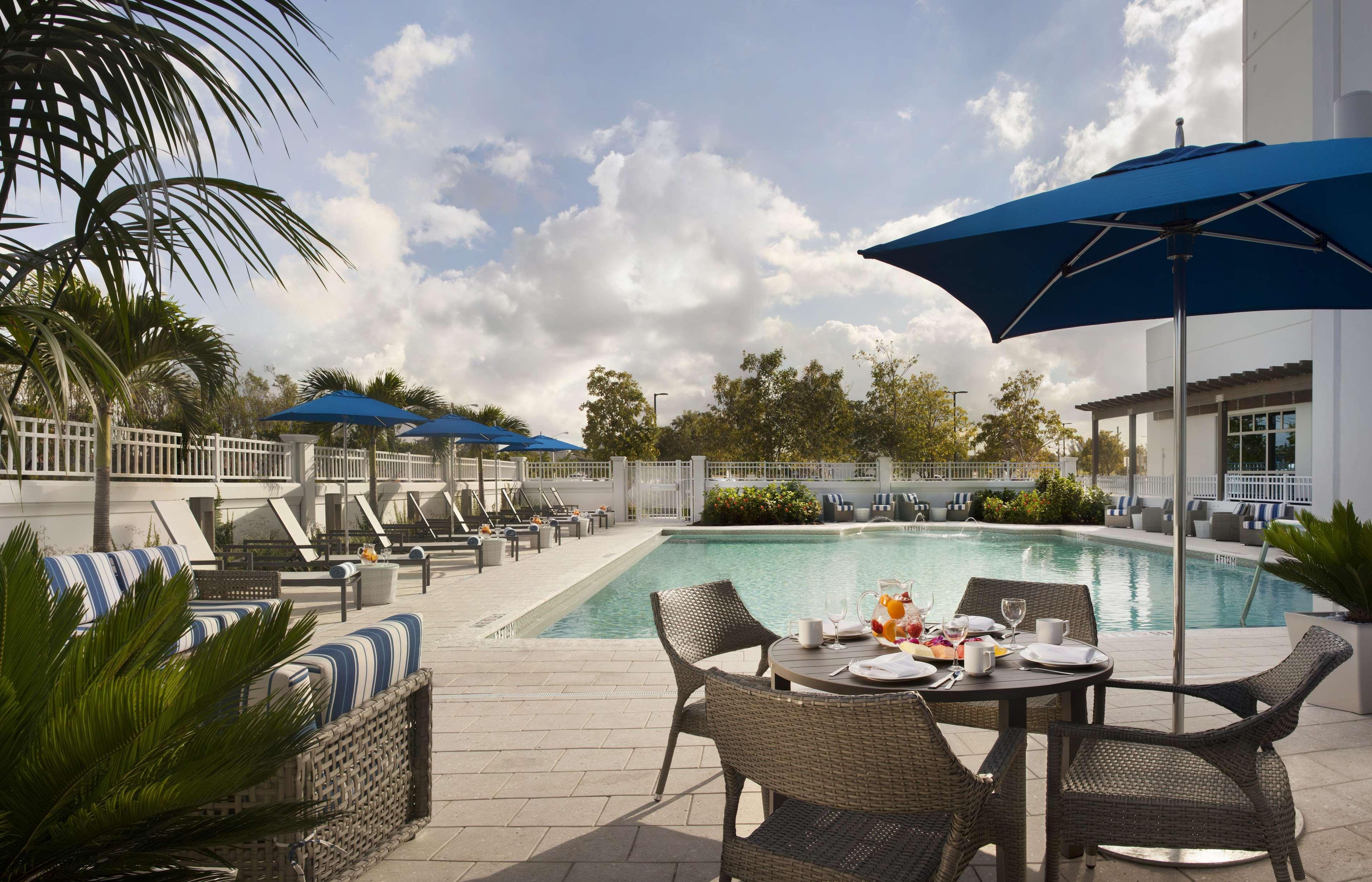 Sweetwater Homewood Suites By Hilton Miami Dolphin Mall מראה חיצוני תמונה