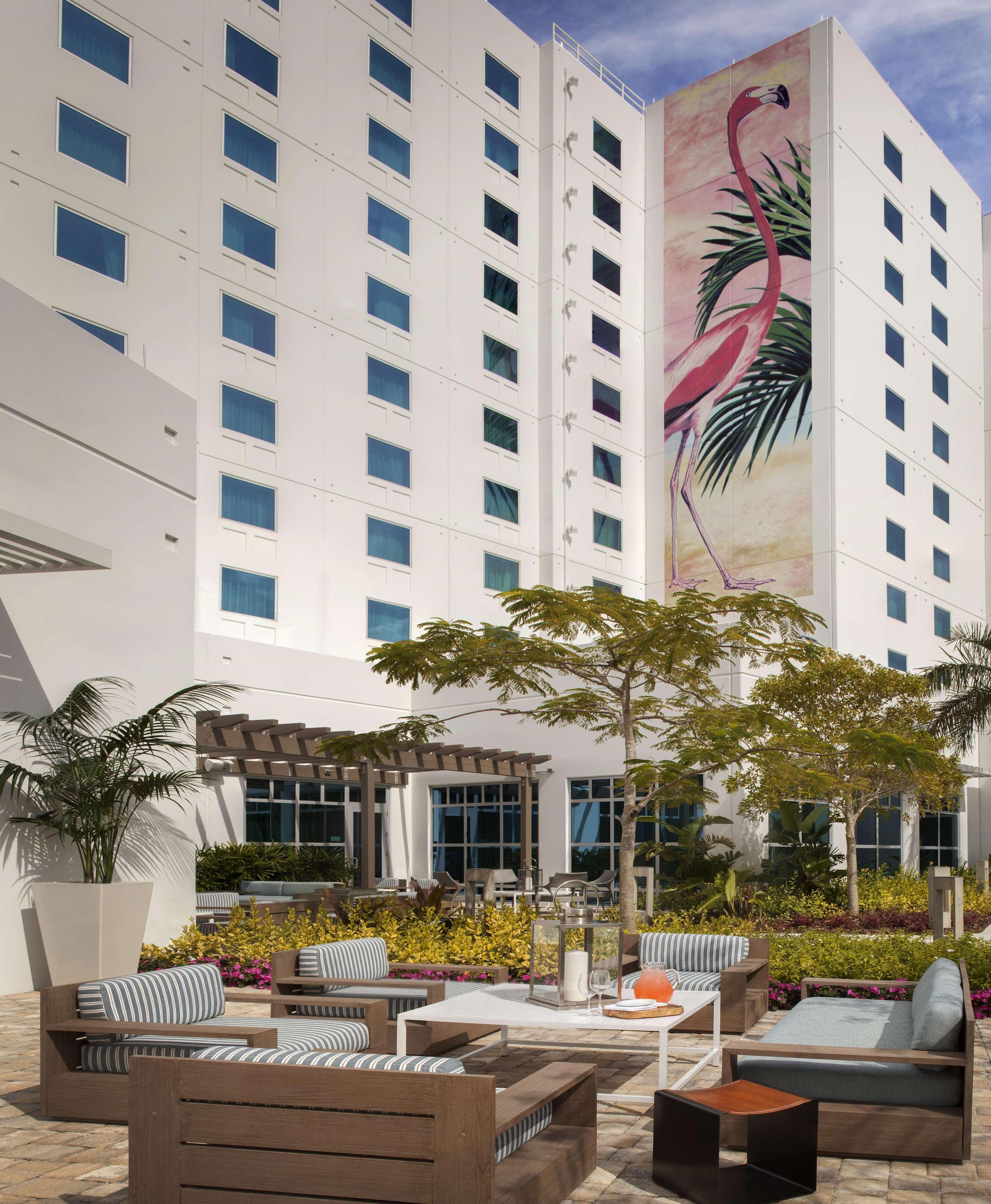 Sweetwater Homewood Suites By Hilton Miami Dolphin Mall מראה חיצוני תמונה